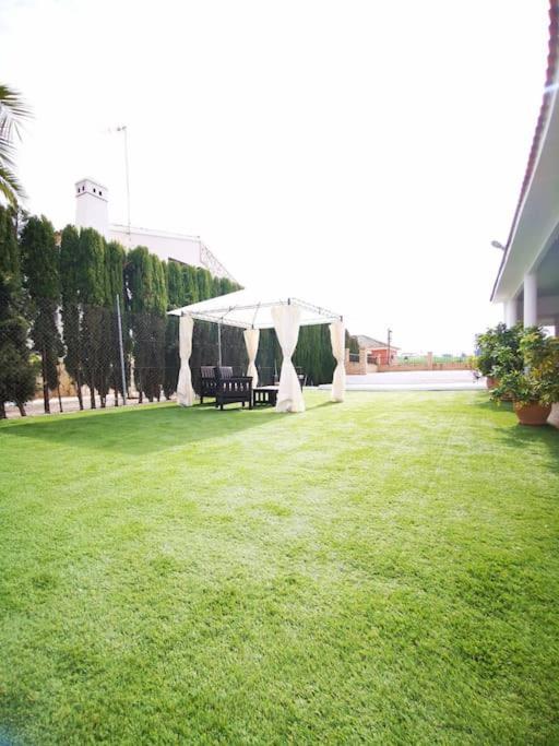 Villa Paraiso Ecija Luaran gambar