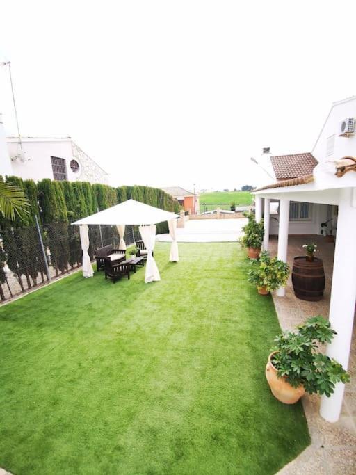 Villa Paraiso Ecija Luaran gambar